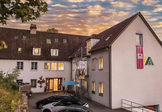 Die Jugendherberge Blaubeuren am Abend