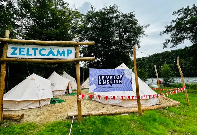 Das LevelUp Zeltcamp an der DJH Jugendherberge Falkenhain