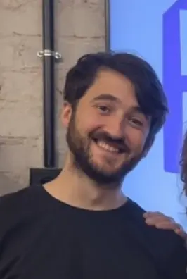 Porträtfoto von Nick aus England